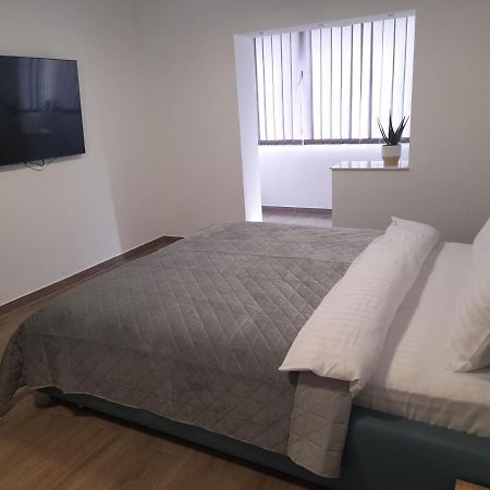 Armony Apartment Brasov Ngoại thất bức ảnh